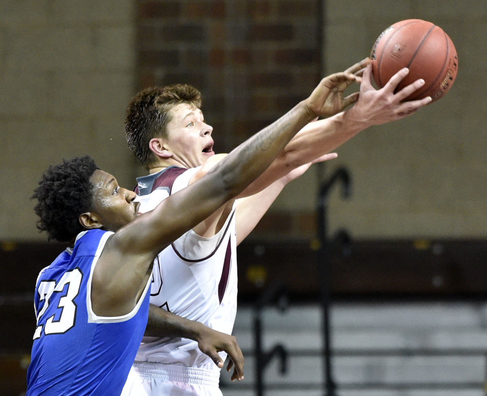 Morningside vs Trinity International NAIA basketball